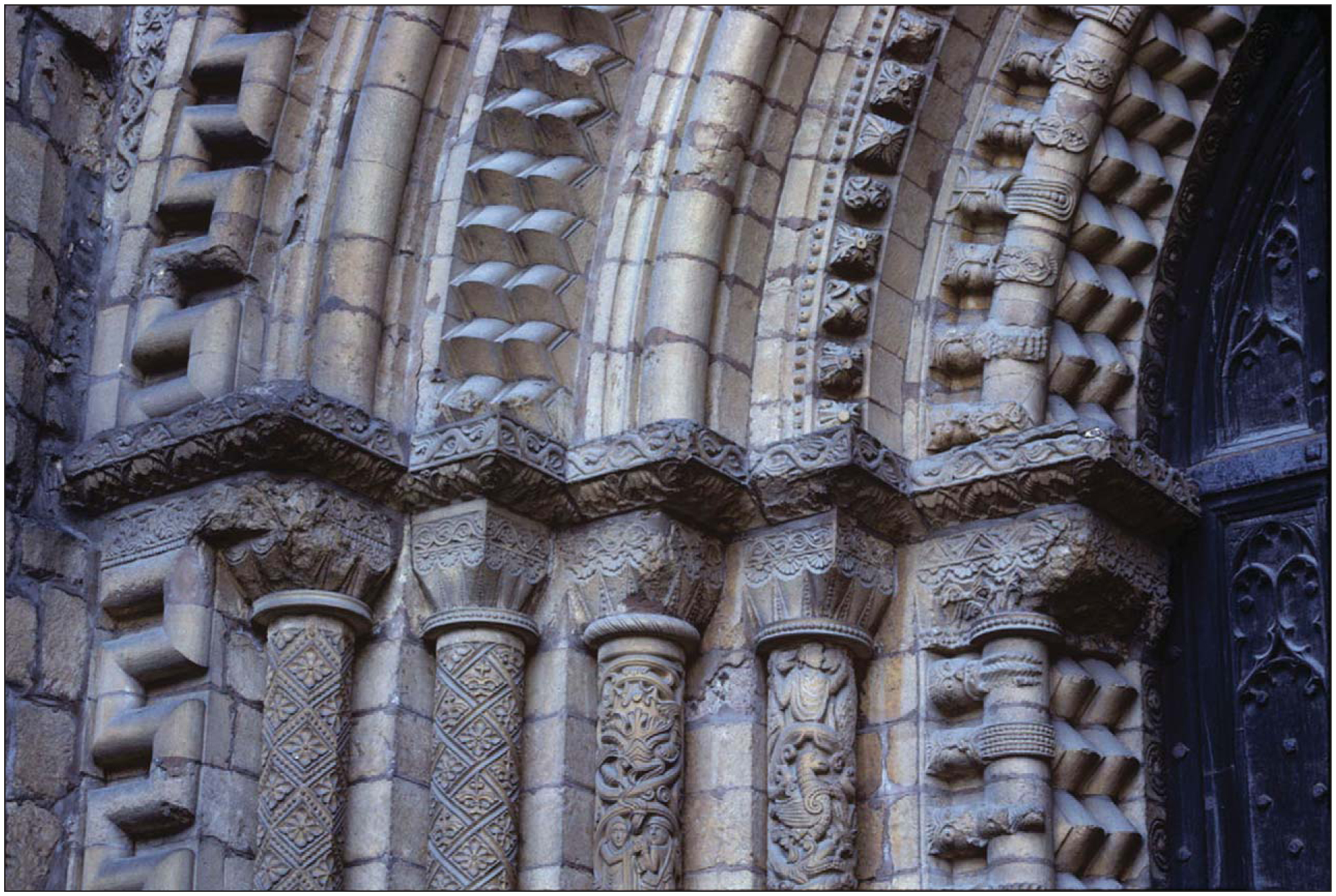 Was Nidaros Cathedral built from stone extracted in a large underground  Medieval quarry?